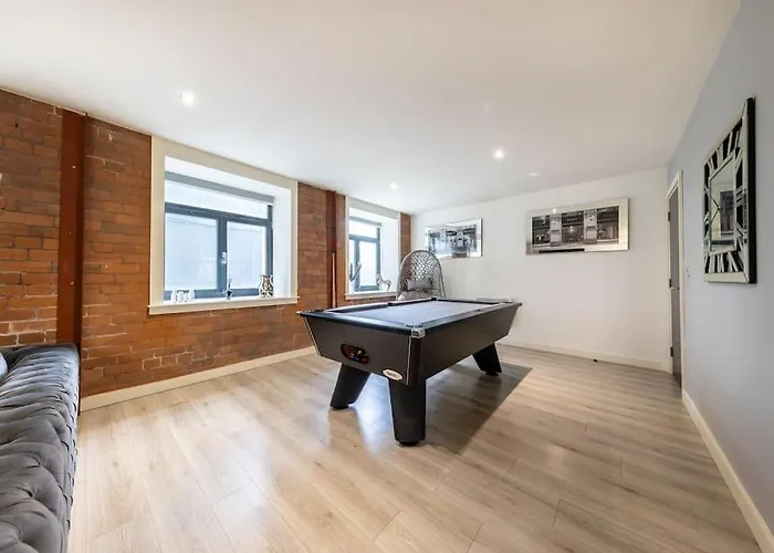 Апартаменты 2 Bed With Pool Table Брадфорд