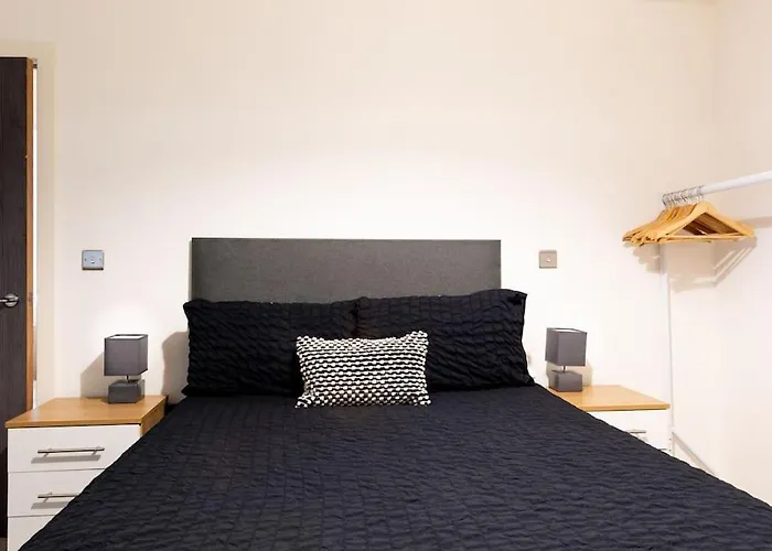 Apartment 2 Bed With Pool Table Bradford (West Yorkshire)