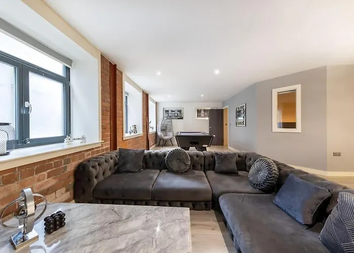 Апартаменты 2 Bed With Pool Table Брадфорд